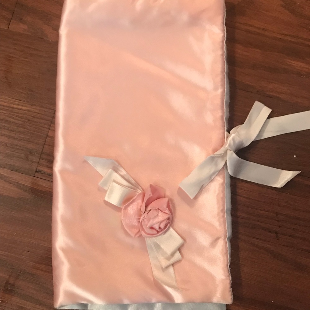 1940s Satin Fold and Tie Clutch